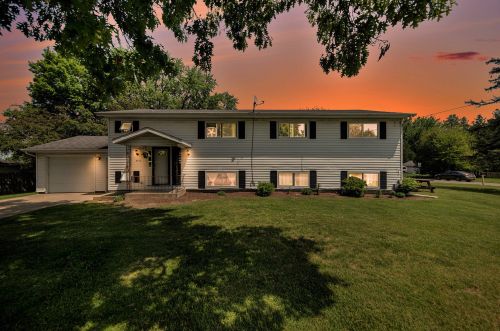 8423 Westnedge Ave, Kalamazoo, MI 49002-5401