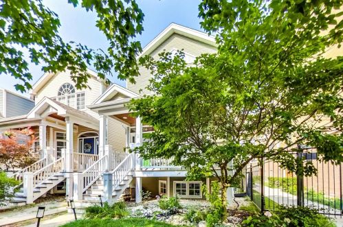 5056 Claremont Ave, Chicago IL  60625-1810 exterior