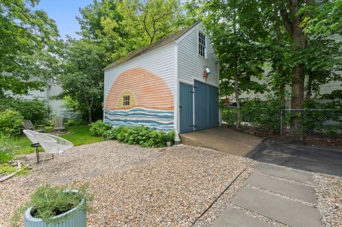 66 Atkinson St, Dover NH 03820-3731 exterior