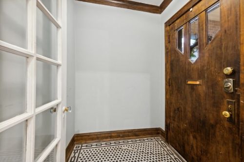 1732 107th St, Chicago, IL 60643-2704