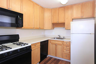 3736 White Pine Rd, Baltimore MD  21220-3202 exterior