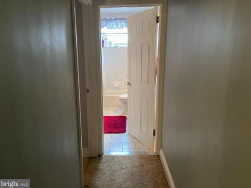 3118 Guilford St, Philadelphia PA 19152-4504 exterior