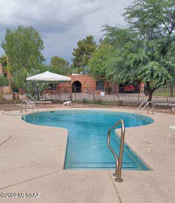 3935 Country Club Rd, Tucson AZ  85716-1061 exterior