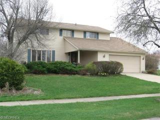 16507 Red Rock Dr, Cleveland, OH 44136-7331