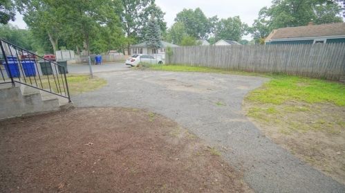 77 Humbert, Springfield MA 01109-2229 exterior