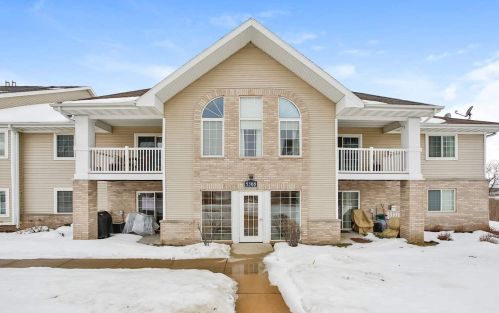 5368 Congress Ave, Madison WI  53718-2241 exterior