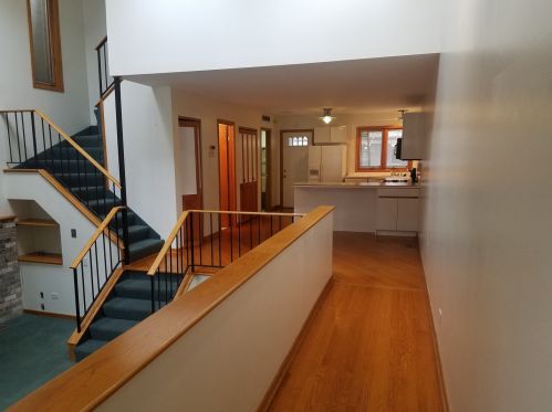 454 Racine Ave, Chicago IL  60642-5840 exterior