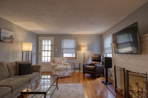 6479 Stanton Ave, Pittsburgh, PA 15206-2248