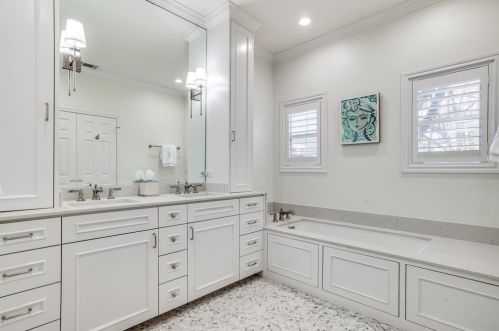 5107 Elsby Ave, Dallas TX 75209-3307 exterior