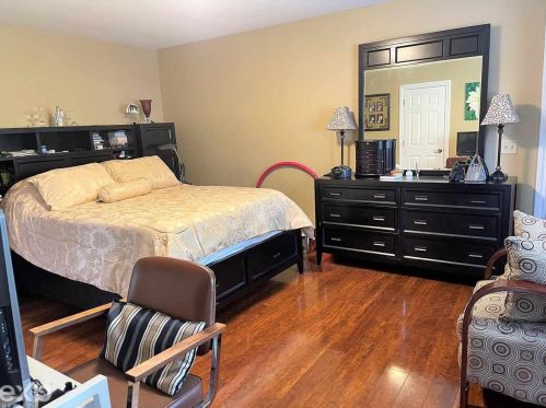 327 Cass St, Standish MI 48658-9229 exterior