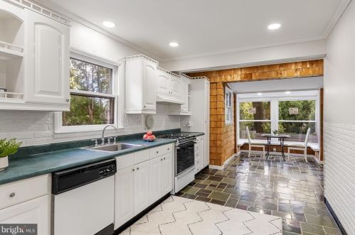 801 Pasadena Dr, Somerdale NJ  08083-1901 exterior