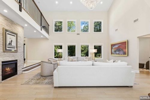 177 Orchard Rd, Demarest NJ  07627-1715 exterior