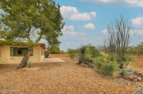 632 Avenida Tortuga, Green Valley AZ 85614-3465 exterior