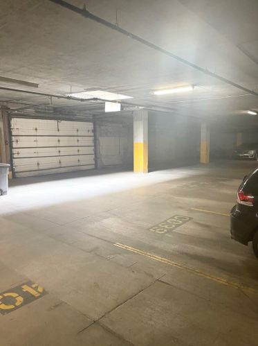 500 Clinton St, Chicago IL  60607-4301 exterior