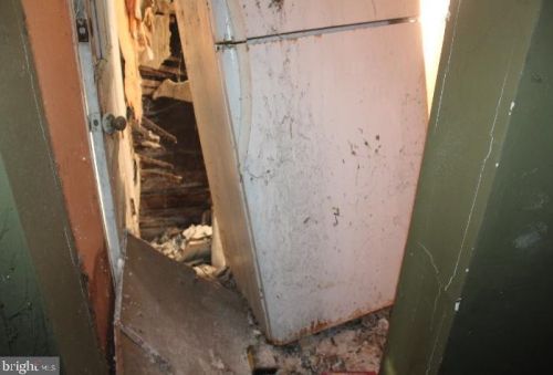 1313 Mount Ephraim Ave, Camden NJ 08104-1151 exterior