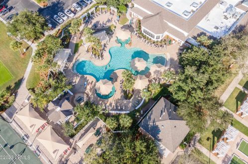 29 Mystic Point Dr, Bluffton SC 29909-2073 exterior