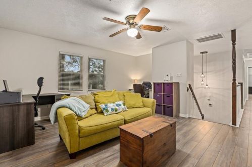 5611 Frst Timbers Dr, Humble TX 77346-1937 exterior