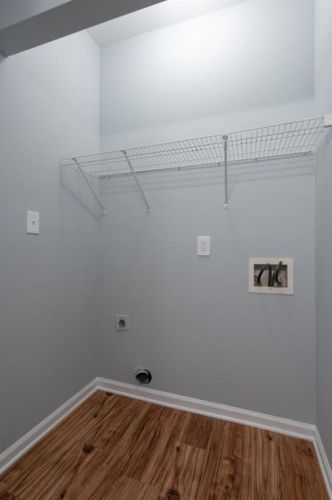 660 Bryan St, Atlanta GA 30312-3311 exterior