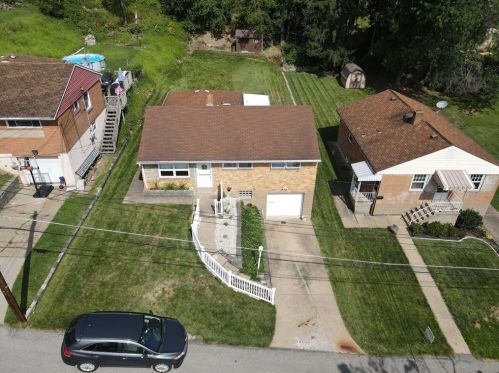 2743 Almora St, Pittsburgh, PA 15227-2117