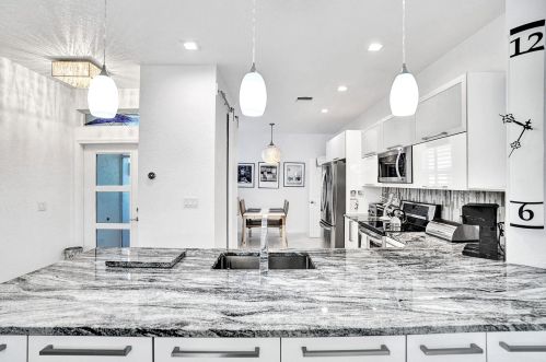 5774 Grand Harbour Cir, Boynton Beach FL 33437-4231 exterior