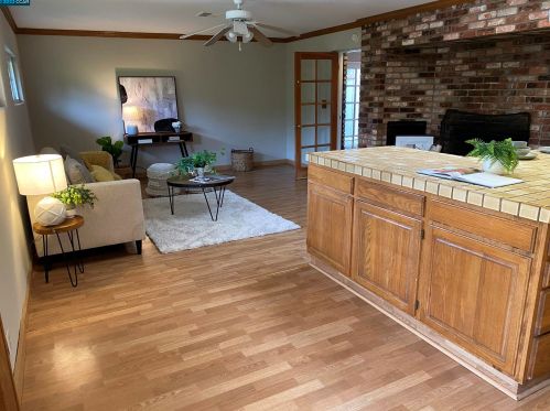 4252 El Cerrito Rd, Concord CA 94518-1812 exterior