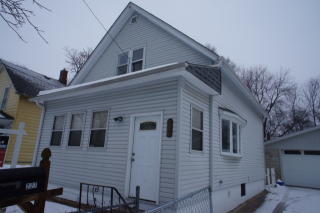 227 Stuart Ave, Aurora, IL 60505-2907