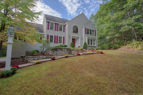 79 Lacy St, North Andover MA  01845-3310 exterior