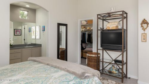 5073 Pinnacle Cove Dr, Tucson AZ  85749-7153 exterior