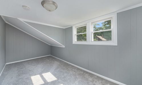 817 Dorchester Ave, Grand Rapids MI 49503-4804 exterior