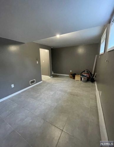 74 Grant Ave, Dumont NJ 07628-1606 exterior