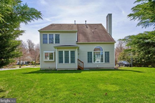 13 Meetinghouse Ct, Princeton NJ 08540-7730 exterior