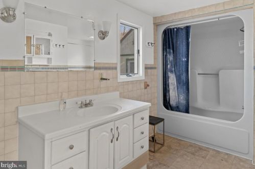 3107 Flint Hl Rd, Adamstown MD 21710-9210 exterior