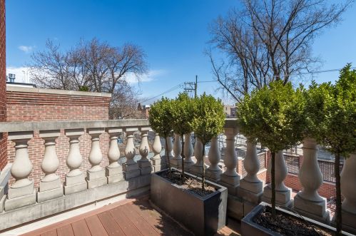 1945 Dayton St, Chicago IL 60614-5028 exterior