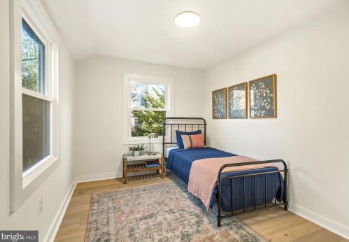 2906 Stanton Ave, Silver Spring MD  20910-1217 exterior