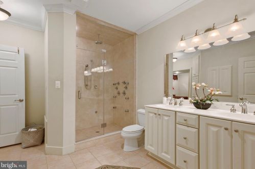 15173 Sapling Rdg Dr, Dayton MD 21036-1259 exterior