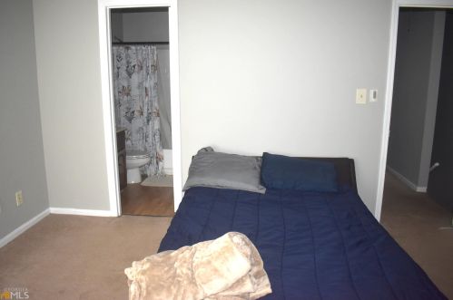 73 Tiburon Ct, Lithonia GA 30038-1732 exterior