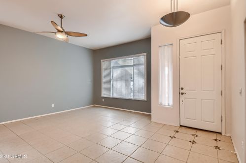 6842 Linda Ln, Chandler AZ 85226-5847 exterior