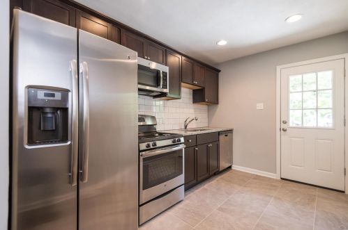 531 Essex Ave, Saint Louis MO 63122-3043 exterior