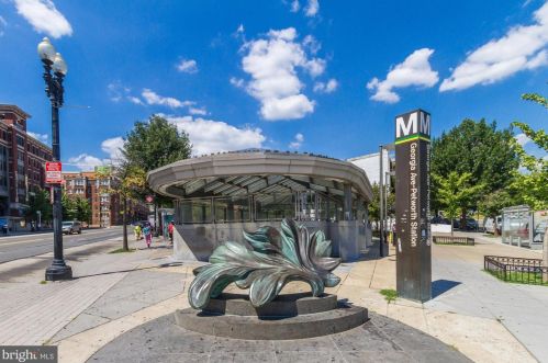 818 Taylor St, Washington DC  20011-2013 exterior