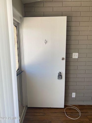 2614 46th St, Phoenix, AZ 85008-1524