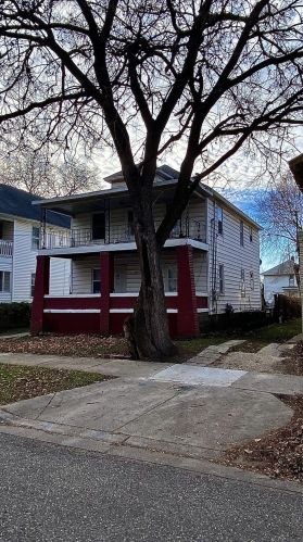 1323 Muskegon Ave, Grand Rapids MI 49504-3250 exterior