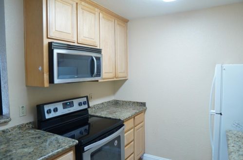 107 Monte Verano Ct, San Jose CA 95116-2658 exterior