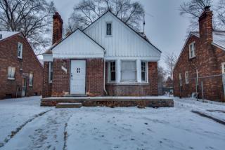 18246 Saint Marys St, Detroit MI  48235-3177 exterior