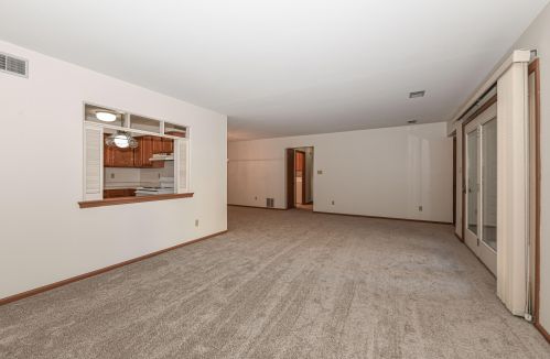 4244 Ridgewood Ln, Milwaukee WI 53221-1094 exterior