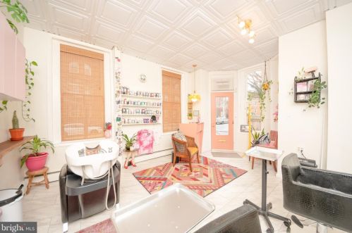 113 Walnut St, Lancaster PA 17602-2451 exterior