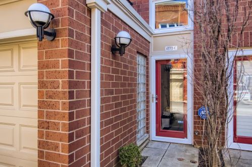 1775 Altgeld St, Chicago, IL 60614-1928