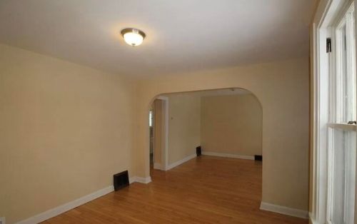 2902 Van Norman Ave, Milwaukee WI  53235-5725 exterior