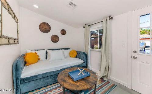 2610 24 St, Phoenix AZ 85008-1846 exterior