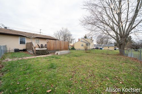 4301 36th St, Grand Rapids MI 49512-1947 exterior