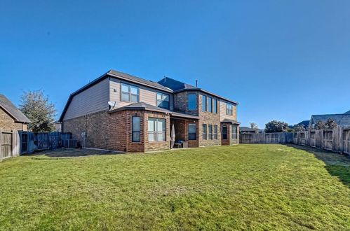 27651 Panola Pl Ln, Fulshear TX 77441-1160 exterior